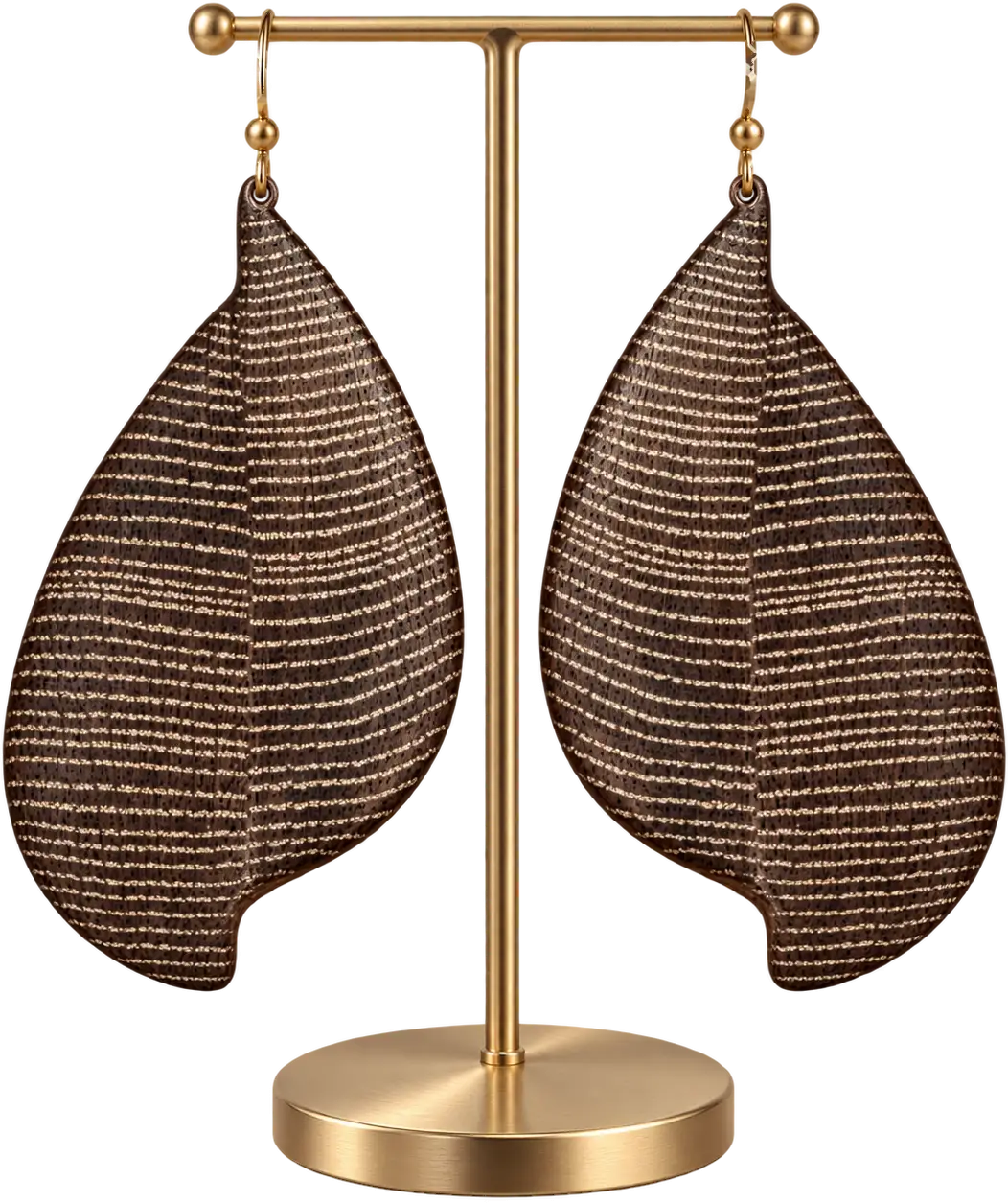 Piuma Nera. Dark pointed leaves with fine horizontal striping.